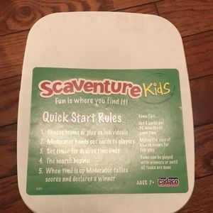 NWOT scavenger hunt game brand new